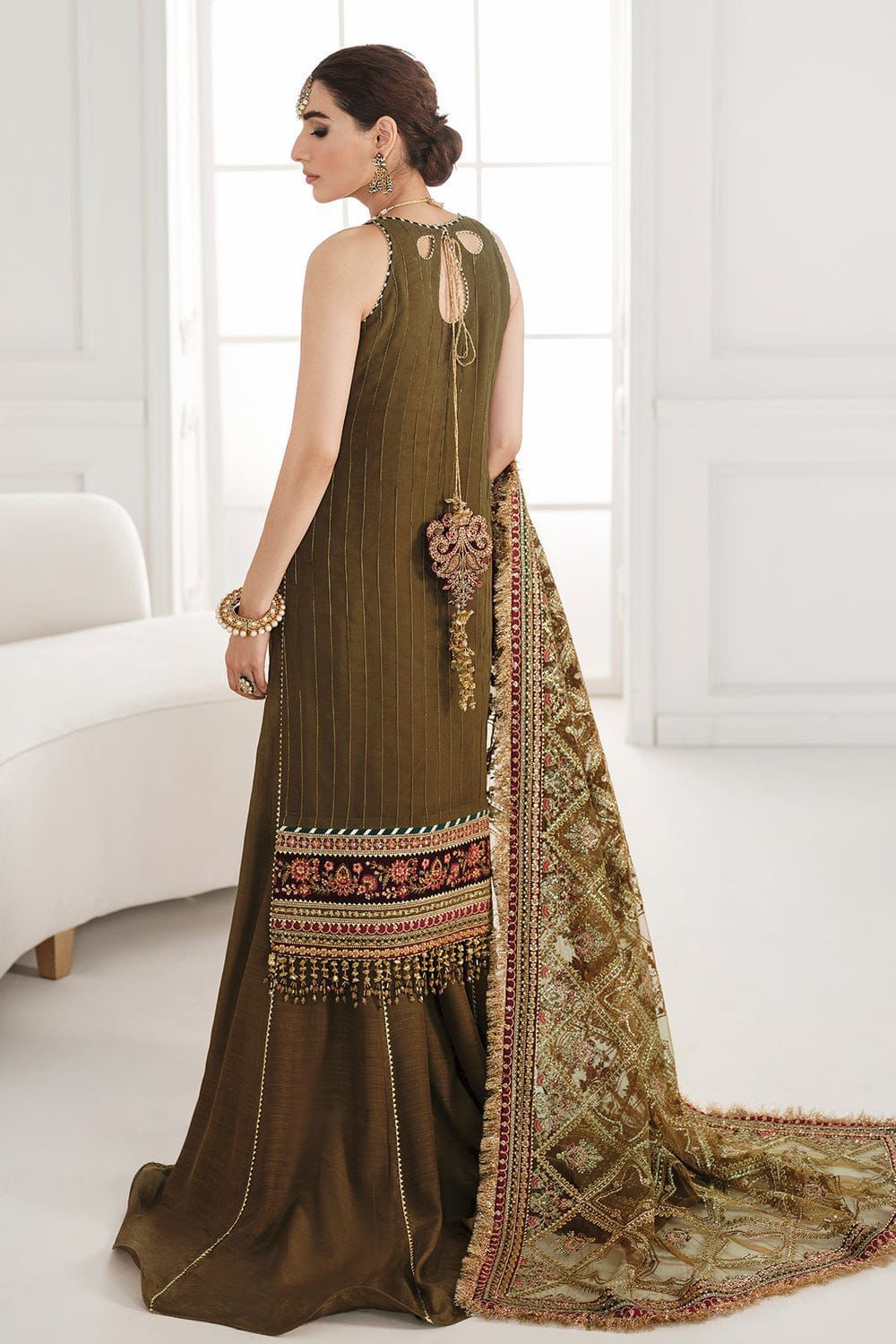 3 Piece Chiffon Embroidered Suit with Organza Dupatta