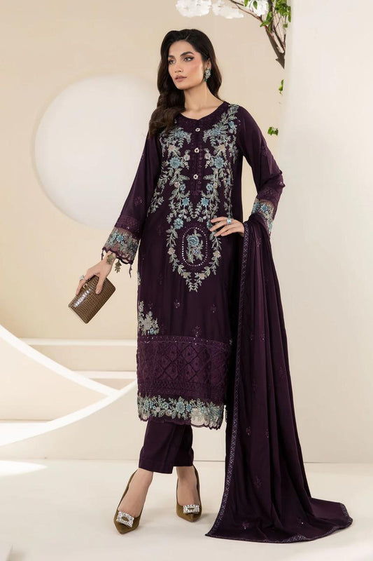 Winter Collection – Heavy Embroidered Dhanak Ensemble